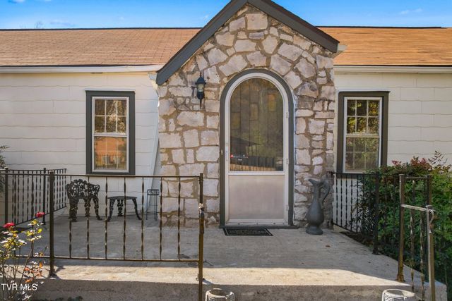 5417 Jacksboro Pike, Knoxville, TN 37918