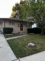 22505 Rein Avenue, Eastpointe, MI 48021