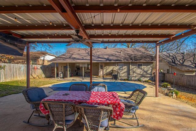 7603 Club Lane, Sherwood, AR 72120