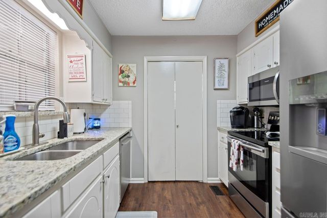 7603 Club Lane, Sherwood, AR 72120