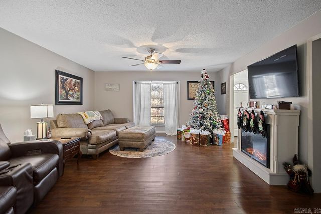 7603 Club Lane, Sherwood, AR 72120