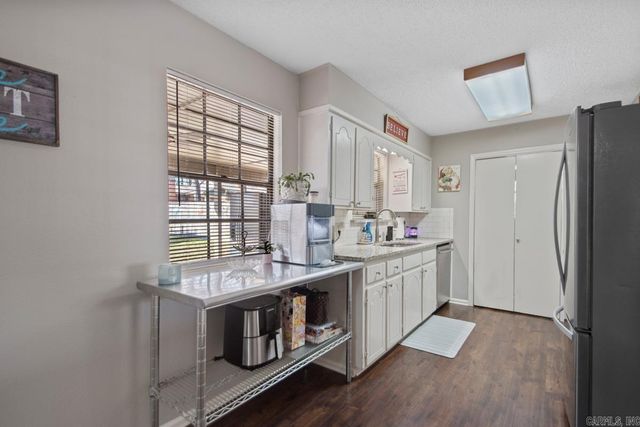 7603 Club Lane, Sherwood, AR 72120