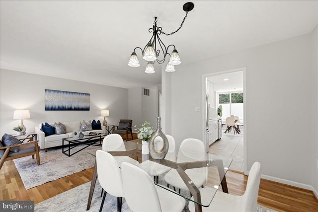 4961 ORISKANY DR, Annandale, VA 22003