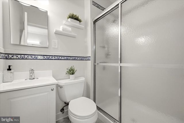 4961 ORISKANY DR, Annandale, VA 22003