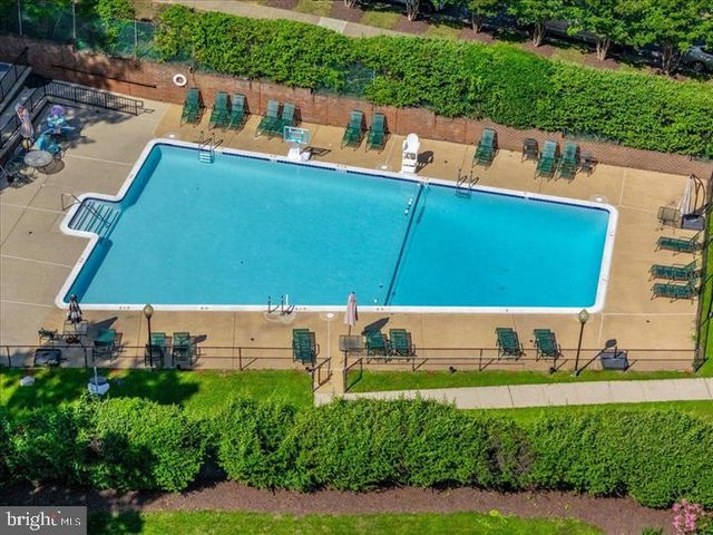 4961 ORISKANY DR, Annandale, VA 22003