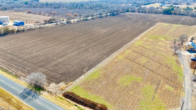 13310 Macdona Lacoste, Atascosa, TX 78002