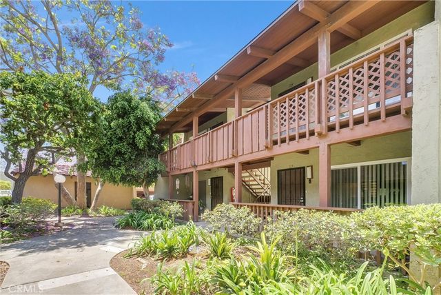 1010 W Macarthur Boulevard 118, Santa Ana, CA 92707
