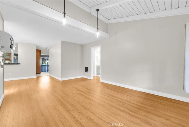 1010 W Macarthur Boulevard 118, Santa Ana, CA 92707