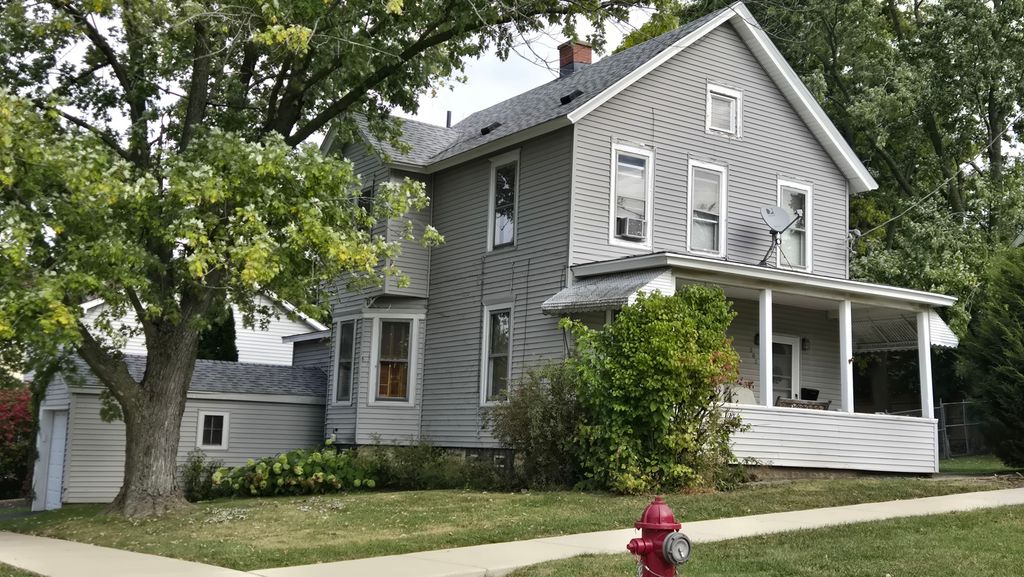 202 E 14th Street, Lockport, IL 60441