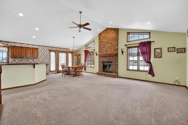 885 DRIFTWOOD DRIVE, Brillion, WI 54110