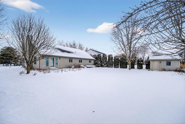 885 DRIFTWOOD DRIVE, Brillion, WI 54110