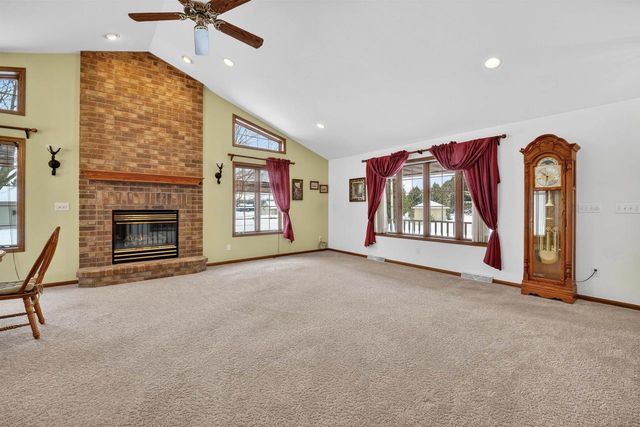 885 DRIFTWOOD DRIVE, Brillion, WI 54110