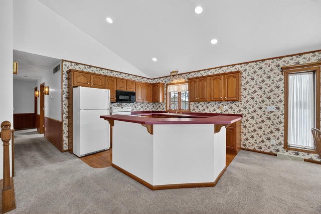 885 DRIFTWOOD DRIVE, Brillion, WI 54110