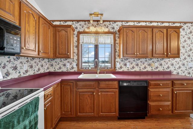 885 DRIFTWOOD DRIVE, Brillion, WI 54110