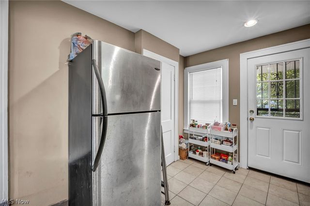 3326 Yorkshire, Cleveland Heights, OH 44118