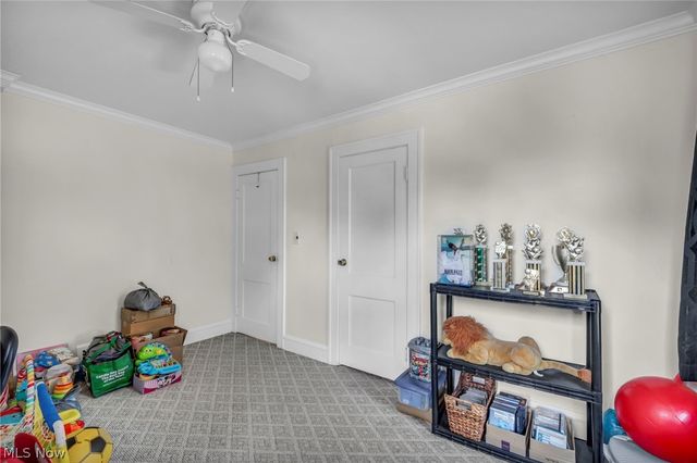 3326 Yorkshire, Cleveland Heights, OH 44118