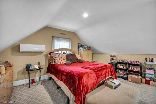 3326 Yorkshire, Cleveland Heights, OH 44118