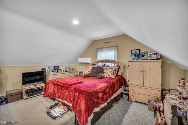 3326 Yorkshire, Cleveland Heights, OH 44118