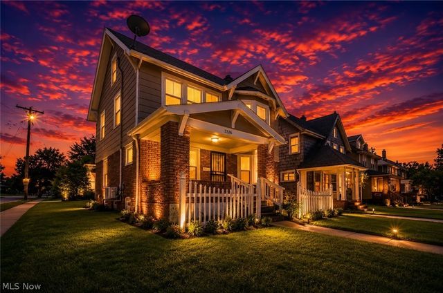 3326 Yorkshire, Cleveland Heights, OH 44118