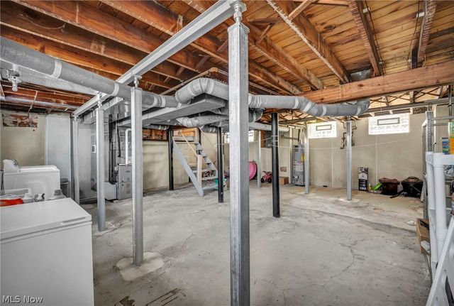 3326 Yorkshire, Cleveland Heights, OH 44118