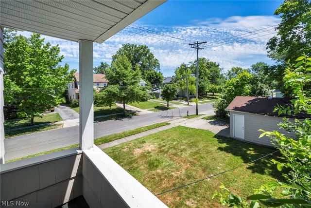 3326 Yorkshire, Cleveland Heights, OH 44118