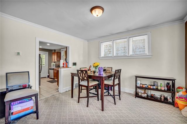 3326 Yorkshire, Cleveland Heights, OH 44118