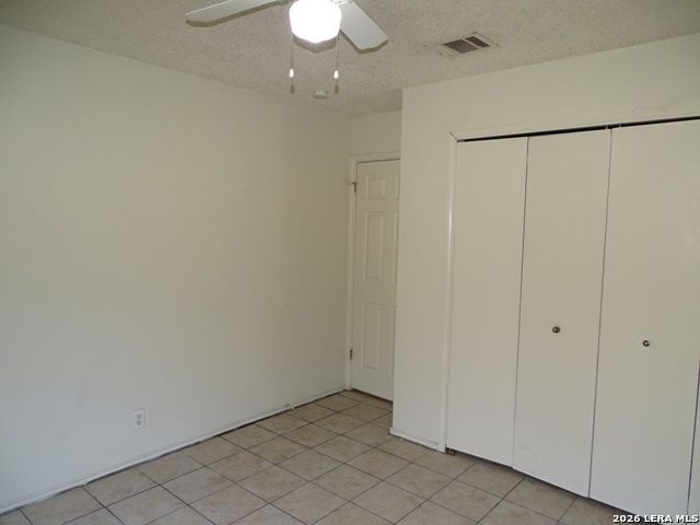 5215 MEADOW RISE ST, San Antonio, TX 78250