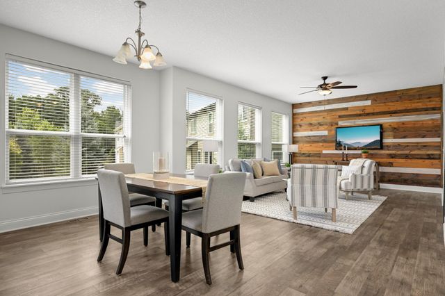 11779 Harvest Path, Woodbury, MN 55129