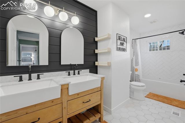 5833 Wisteria Drive, Colorado Springs, CO 80919