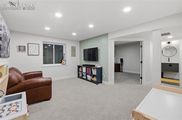 5833 Wisteria Drive, Colorado Springs, CO 80919