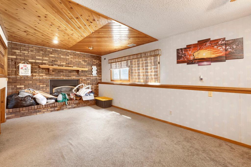 11809 Edgewood Avenue N, Champlin, MN 55316 — photo 4
