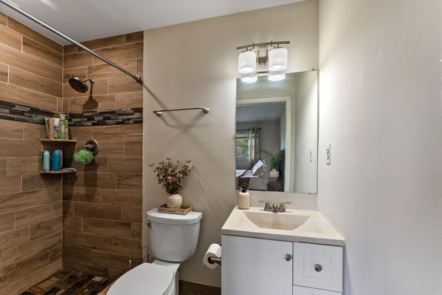 3099 Medinah Circle E, Greenacres, FL 33467