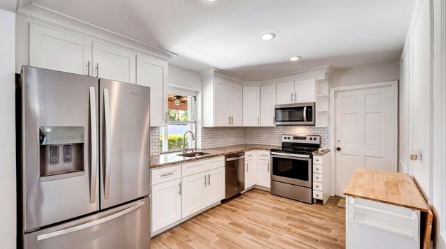 3099 Medinah Circle E, Greenacres, FL 33467