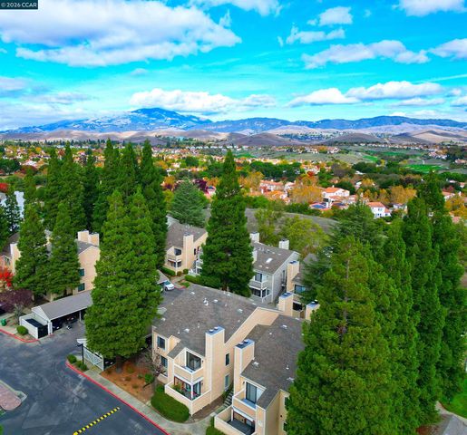182 Eastridge Dr, San Ramon, CA 94582
