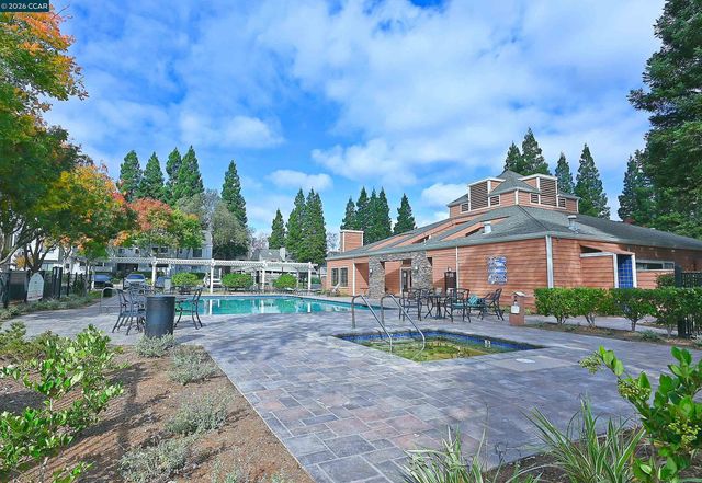 182 Eastridge Dr, San Ramon, CA 94582