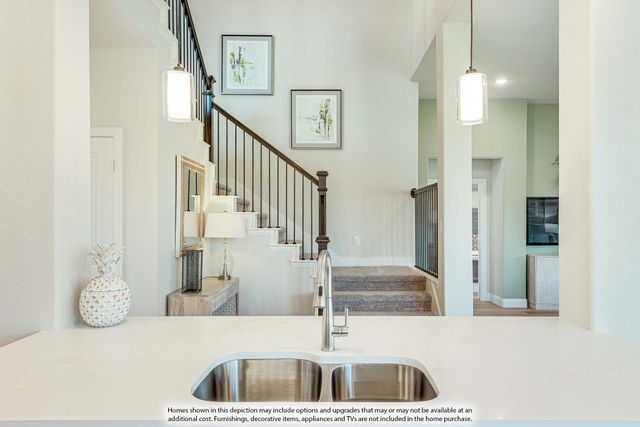 158 Creekside Drive, Sanger, TX 76266