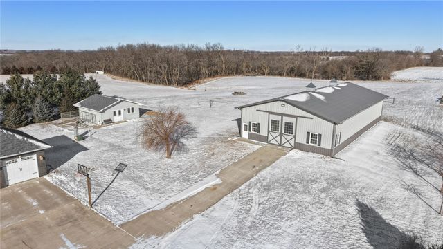 1315 245th Place, Pella, IA 50219