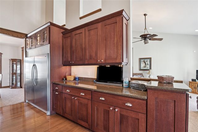 1315 245th Place, Pella, IA 50219