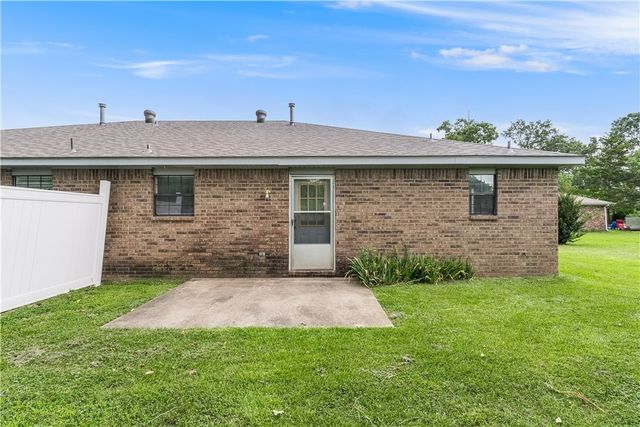 7 Jonquilla, Bentonville, AR 72712