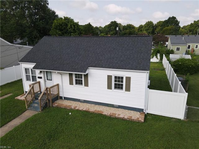 3493 Bertha ST, Norfolk, VA 23513