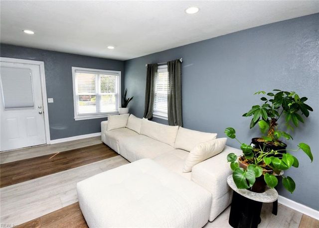 3493 Bertha ST, Norfolk, VA 23513