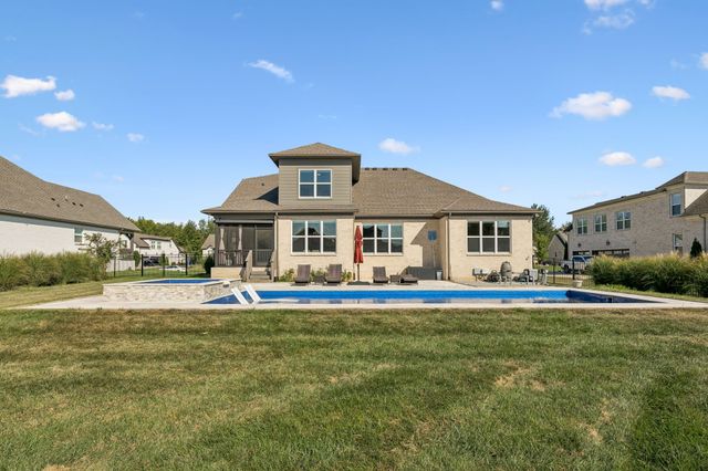 1121 Pretender Way, Columbia, TN 38401