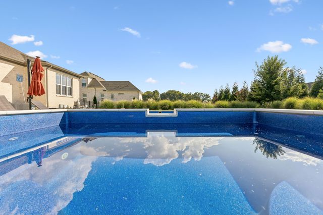 1121 Pretender Way, Columbia, TN 38401