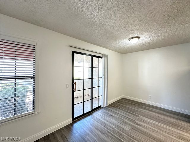 6687 West Tropicana Avenue 102, Las Vegas, NV 89103