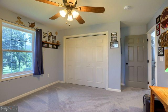 4 SMILEY DR, Mechanicsburg, PA 17050