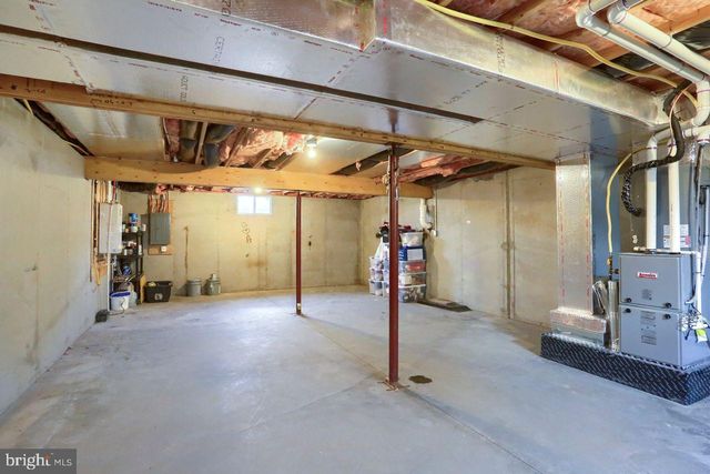 4 SMILEY DR, Mechanicsburg, PA 17050