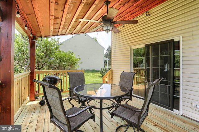 4 SMILEY DR, Mechanicsburg, PA 17050