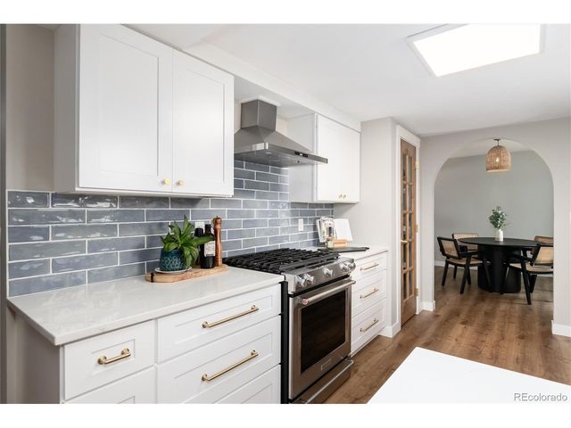 7047 Cole Ct, Arvada, CO 80004