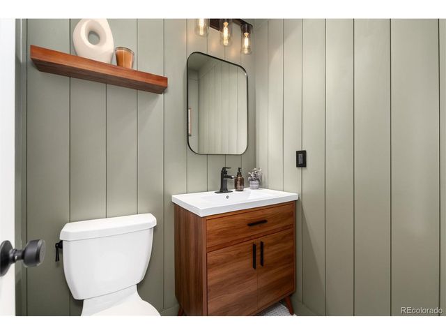 7047 Cole Ct, Arvada, CO 80004