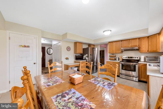 1072 INDEPENDENCE WAY, Hatfield, PA 19440